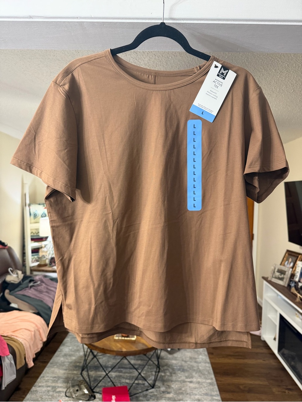 NWT Member’s Mark Women’s Active Tee Brown Relaxed Fit Size Large 🤎